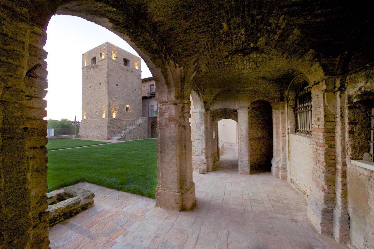 Torre Della Loggia - Dimora Storica - Ortona Bed and Breakfast Exterior foto